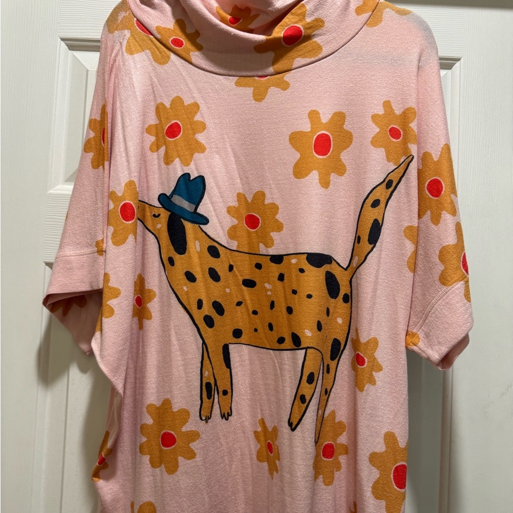 Pink and Orange Graphic Women's Blouse INoah size xl